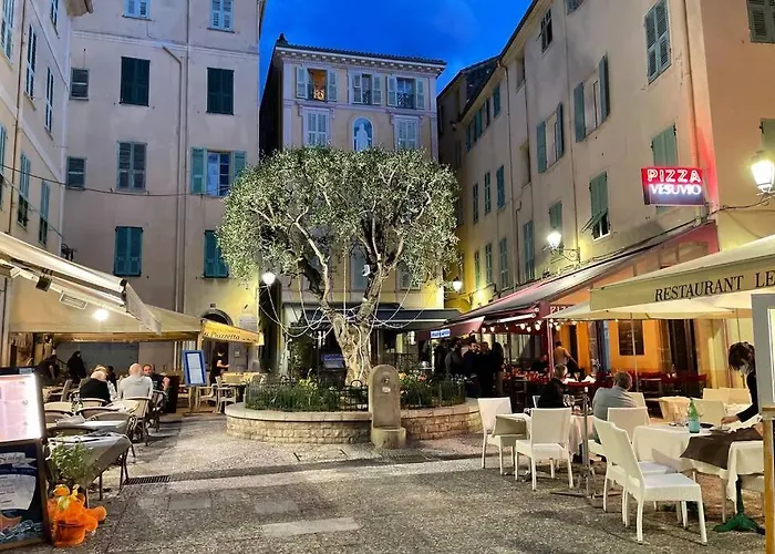 3 Pieces Vue Bord De Hyper Centre Menton